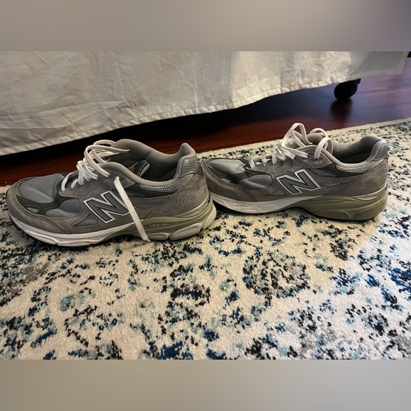 New Balance Heritage 990 Version 3 Sneakers - Picture 3 of 5